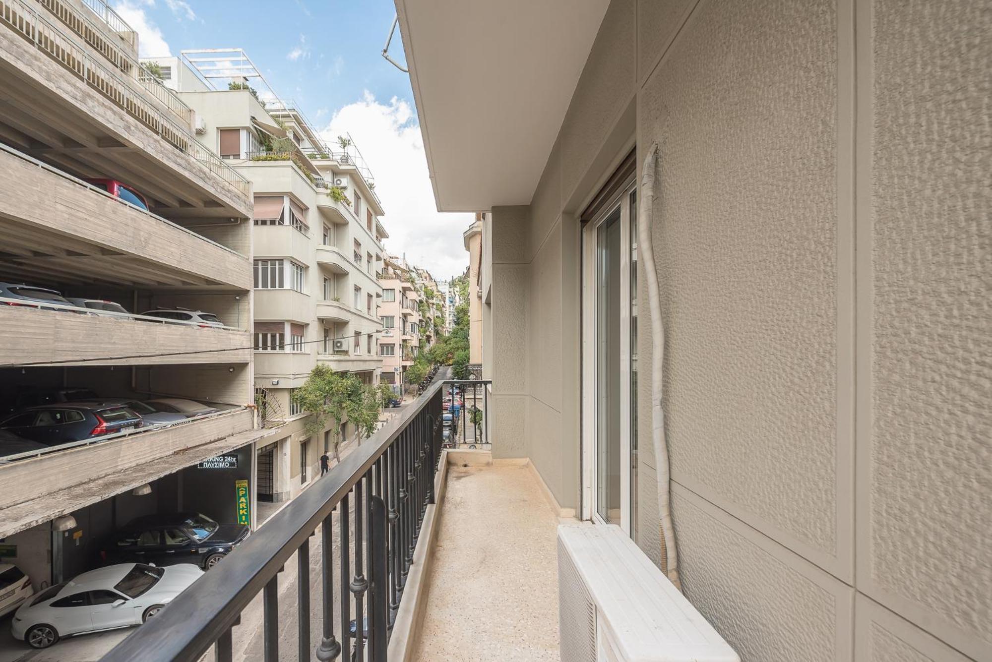 Andromar In The Heart Of Kolonaki Apartment เอเธนส์ ภายนอก รูปภาพ